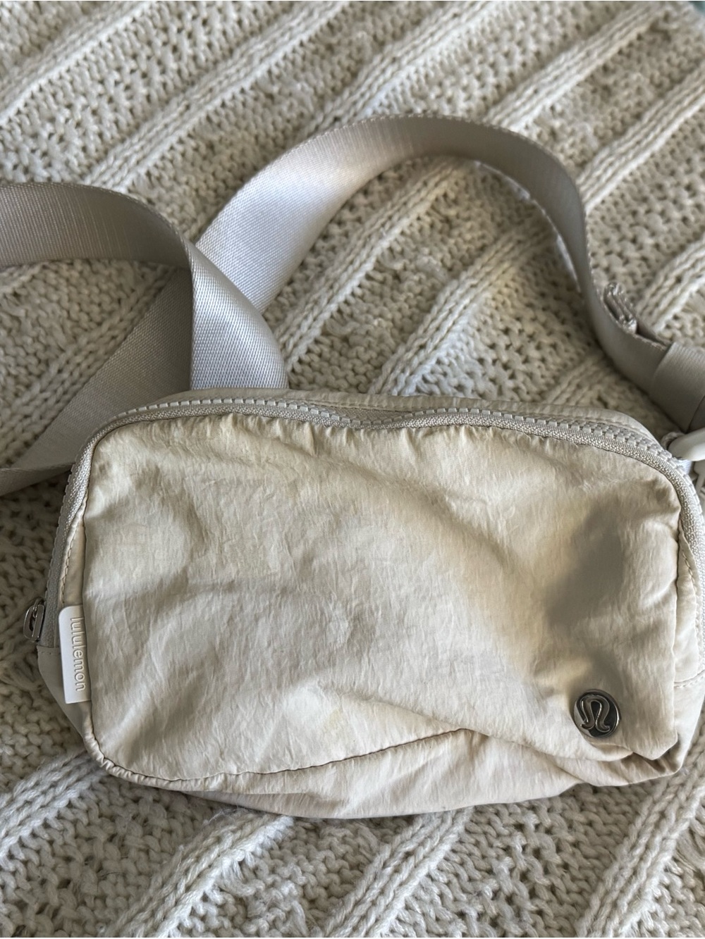 lululemon athletica Neutral Cream Crossbody Belt Bag